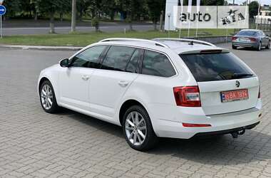 Универсал Skoda Octavia 2015 в Луцке