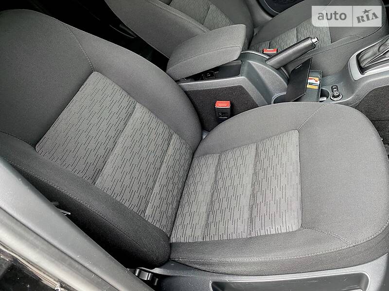 Седан Skoda Octavia 2012 в Дніпрі