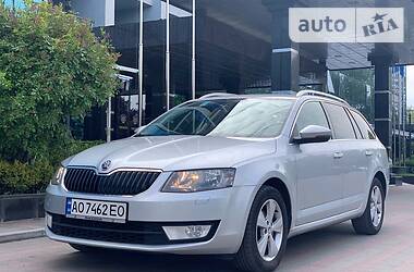 Универсал Skoda Octavia 2015 в Ужгороде