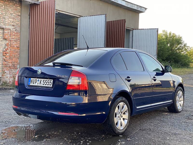 Седан Skoda Octavia 2012 в Луцьку