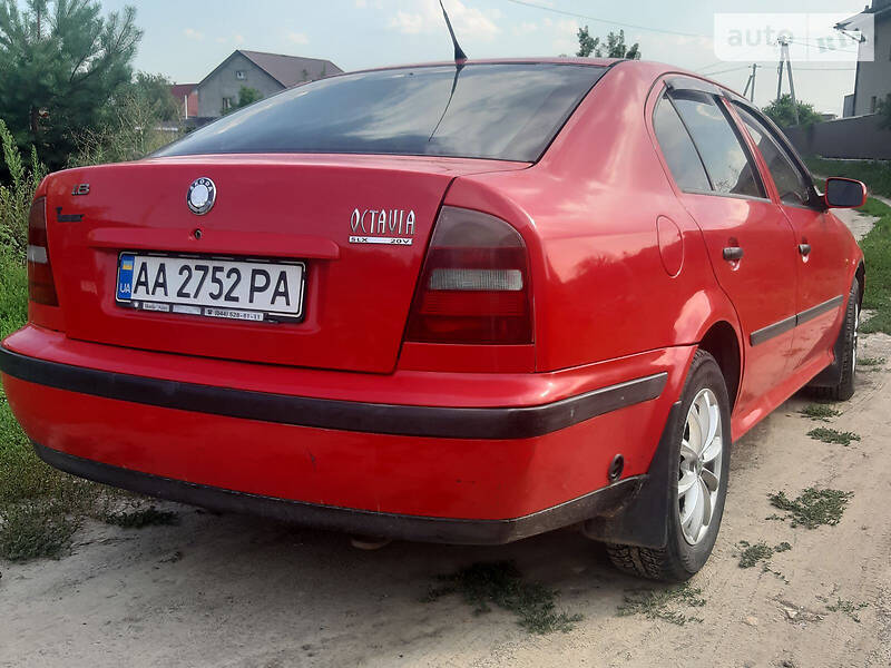 Лифтбек Skoda Octavia 1997 в Киеве