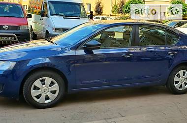 Седан Skoda Octavia 2013 в 
