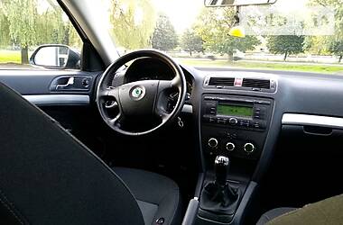 Седан Skoda Octavia 2008 в 