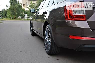 Универсал Skoda Octavia 2015 в Луцке