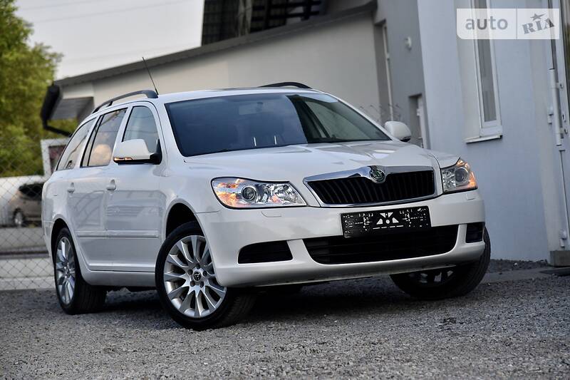 Універсал Skoda Octavia 2011 в Дрогобичі