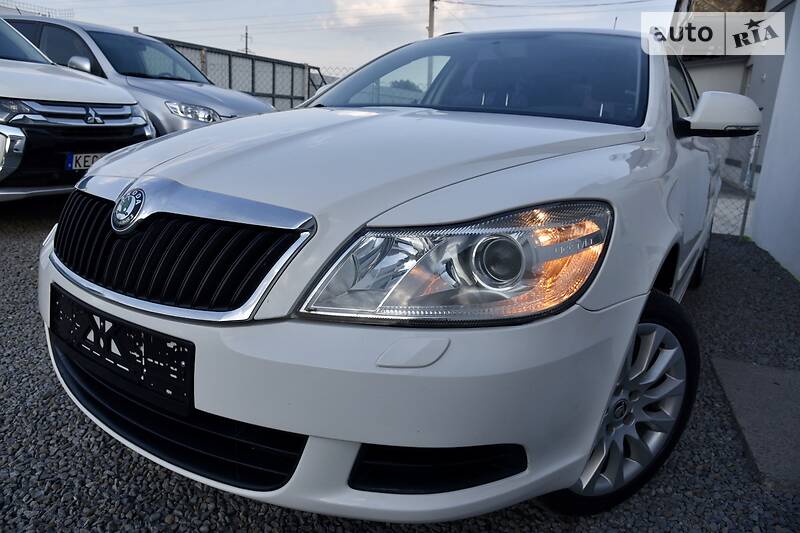 Універсал Skoda Octavia 2011 в Дрогобичі
