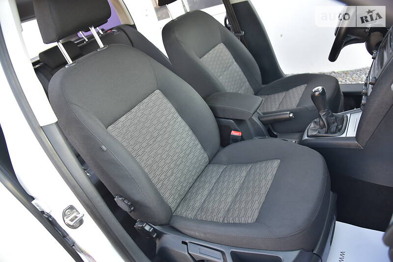 Універсал Skoda Octavia 2011 в Дрогобичі