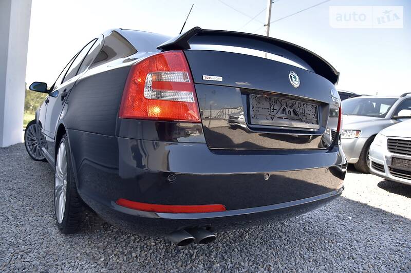 Седан Skoda Octavia 2009 в Дрогобичі