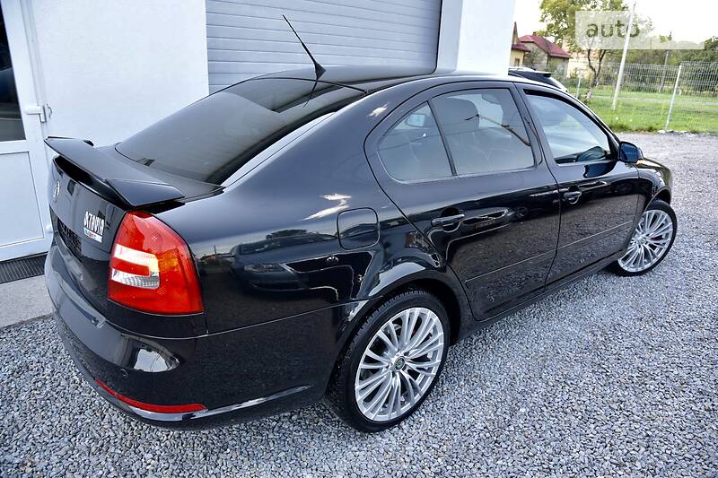 Седан Skoda Octavia 2009 в Дрогобичі