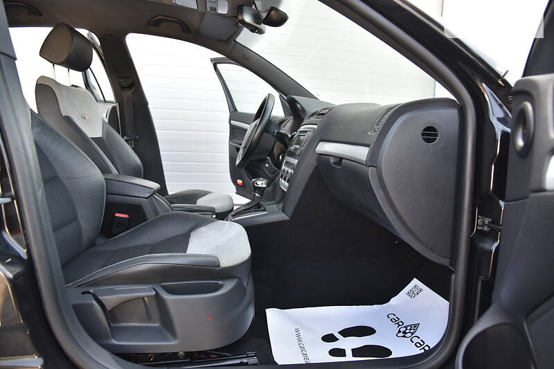 Седан Skoda Octavia 2009 в Дрогобичі