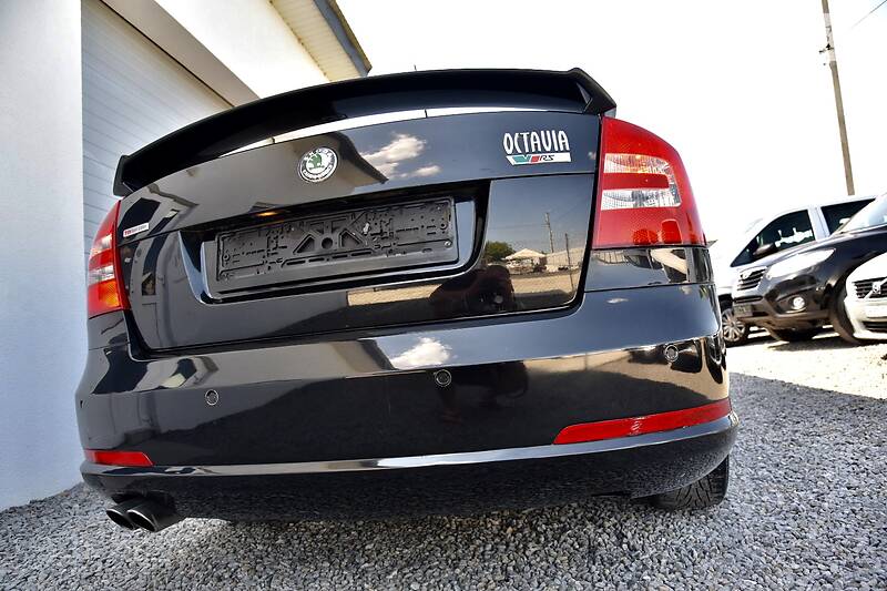 Седан Skoda Octavia 2009 в Дрогобичі