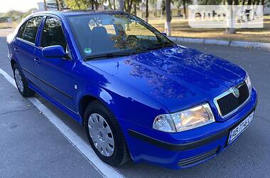 Хетчбек Skoda Octavia 2004 в 