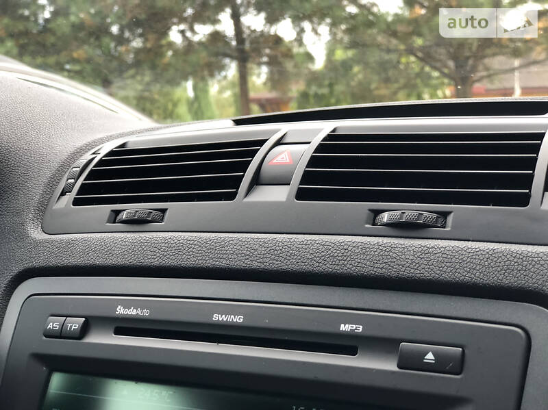 Седан Skoda Octavia 2009 в Дрогобичі