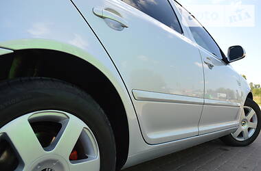 Седан Skoda Octavia 2011 в 
