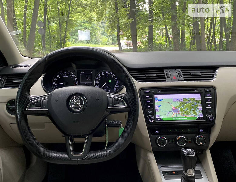 Универсал Skoda Octavia 2013 в Ужгороде