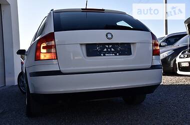 Універсал Skoda Octavia 2009 в 