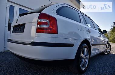 Універсал Skoda Octavia 2009 в 