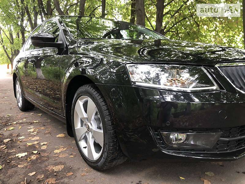 Седан Skoda Octavia 2015 в Козятині