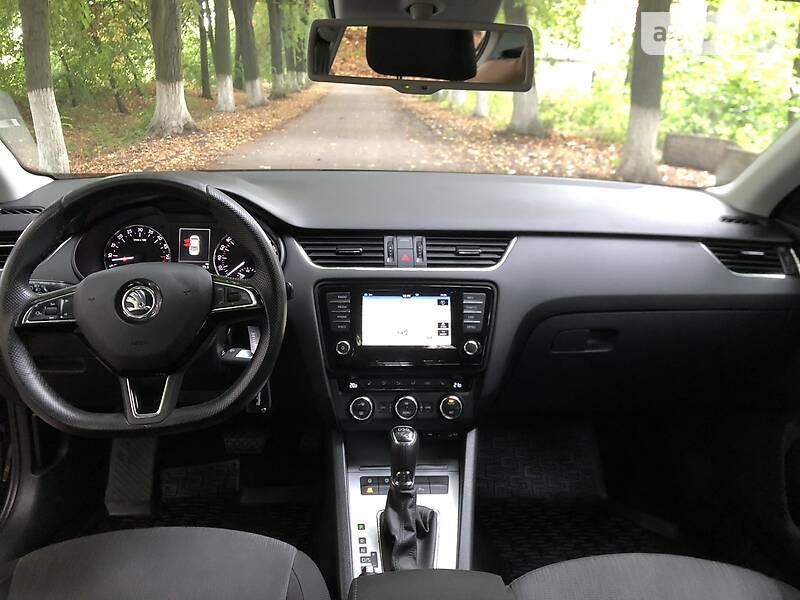 Седан Skoda Octavia 2015 в Козятині