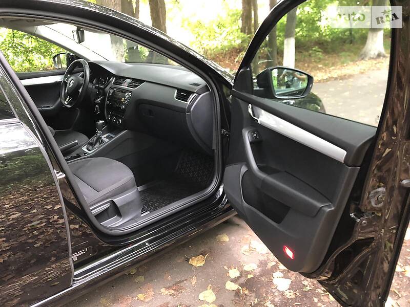 Седан Skoda Octavia 2015 в Козятині