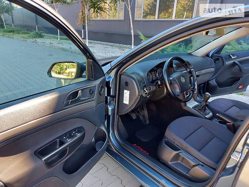 Универсал Skoda Octavia 2006 в Белой Церкви