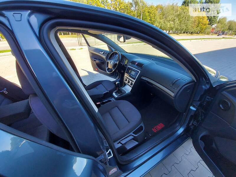 Универсал Skoda Octavia 2006 в Белой Церкви