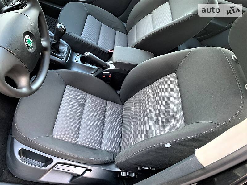 Універсал Skoda Octavia 2006 в Рівному