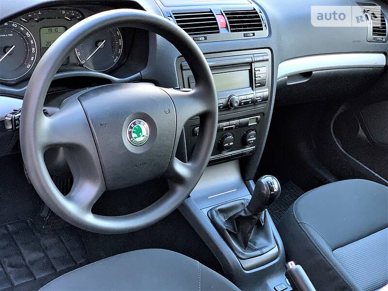 Універсал Skoda Octavia 2006 в Рівному