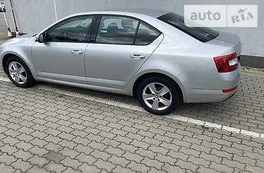 Седан Skoda Octavia 2016 в 