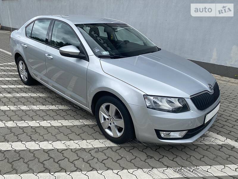 Седан Skoda Octavia 2016 в 