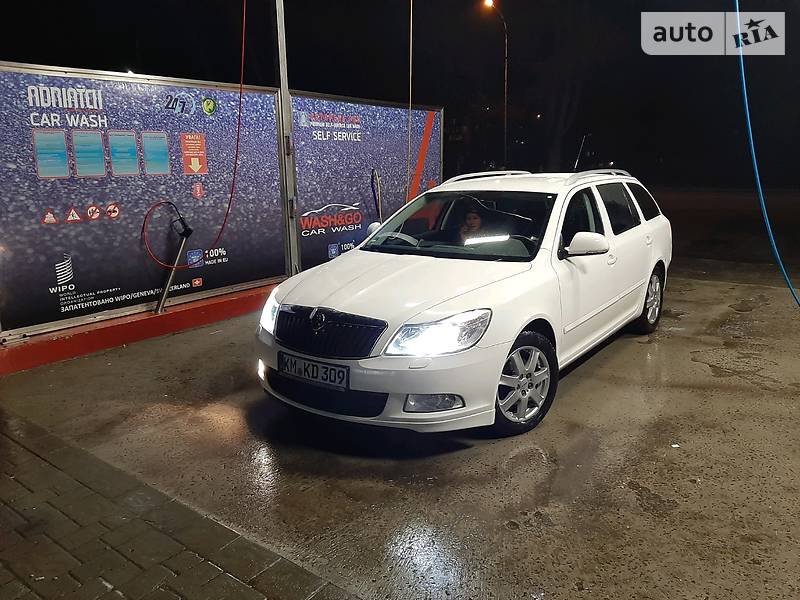 Універсал Skoda Octavia 2010 в Ужгороді фото Універсал Skoda Octavia 2010 в Ужгороді