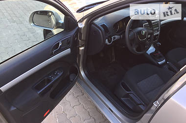 Седан Skoda Octavia 2010 в 