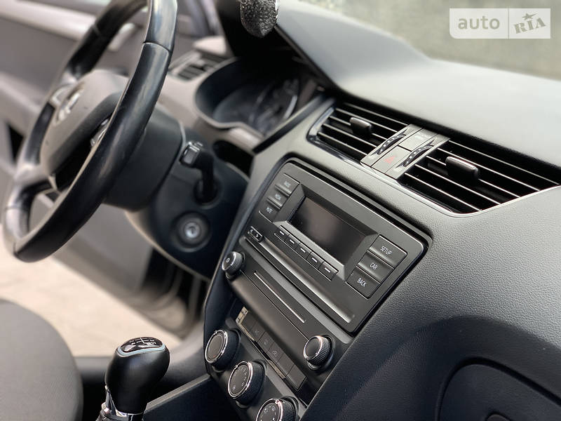 Седан Skoda Octavia 2013 в Тернополі фото 47 Седан Skoda Octavia 2013 в Тернополі