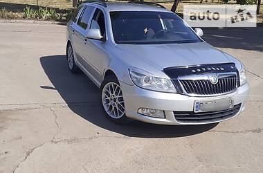 Универсал Skoda Octavia 2012 в Кропивницком