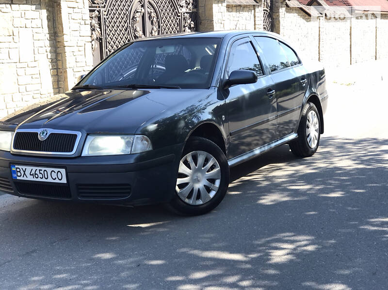 Седан Skoda Octavia 2006 в 