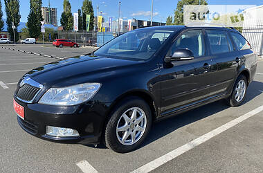 Универсал Skoda Octavia 2010 в Киеве