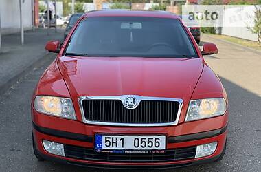 Ліфтбек Skoda Octavia 2006 в Іршаві