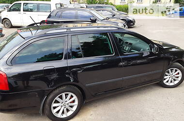 Универсал Skoda Octavia 2011 в 