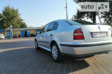 Лифтбек Skoda Octavia 2000 в Полтаве