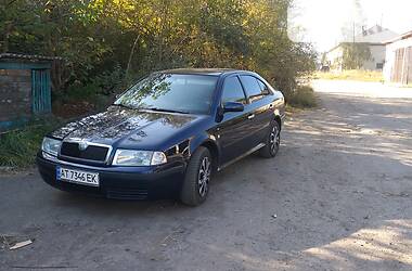 Хэтчбек Skoda Octavia 2001 в Надворной