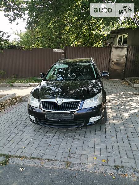 Универсал Skoda Octavia 2009 в 
