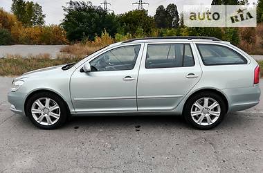 Универсал Skoda Octavia 2009 в Полтаве