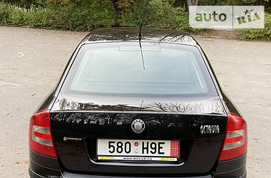 Седан Skoda Octavia 2008 в 