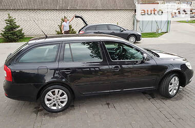 Універсал Skoda Octavia 2009 в Києві