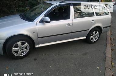 Універсал Skoda Octavia 2010 в 