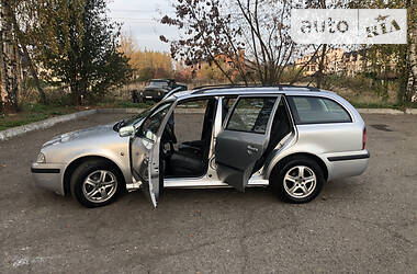 Универсал Skoda Octavia 2008 в Самборе