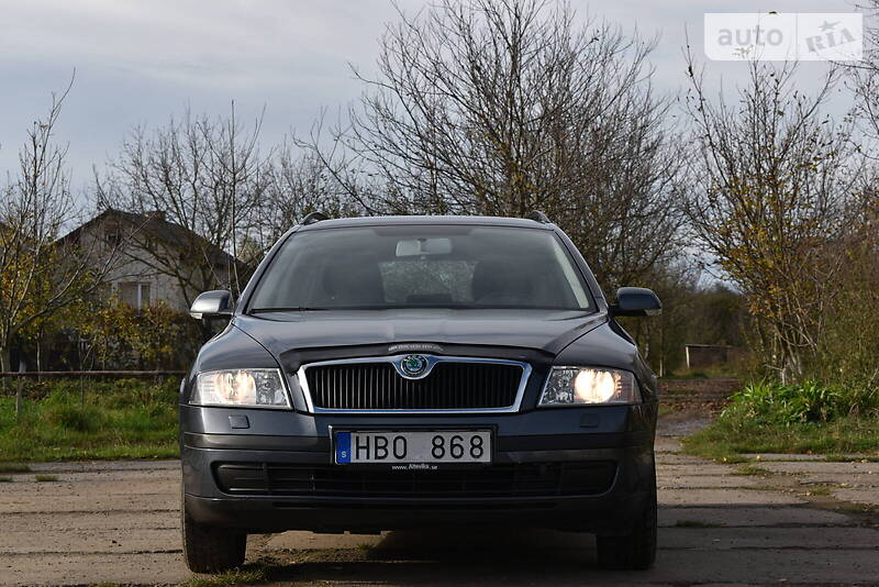 Универсал Skoda Octavia 2008 в Львове