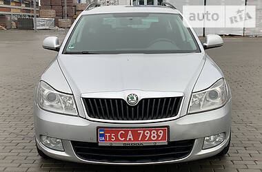 Универсал Skoda Octavia 2012 в Ковеле