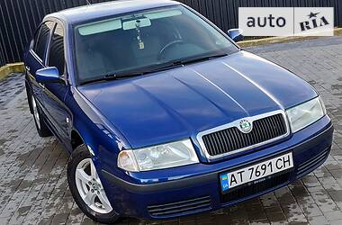 Седан Skoda Octavia 2008 в Ивано-Франковске