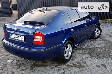 Седан Skoda Octavia 2008 в Ивано-Франковске